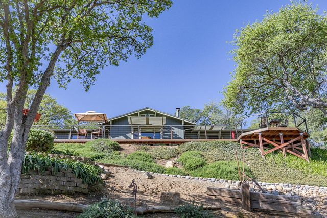 29890 Horseshoe Drive, Coarsegold, CA 93614