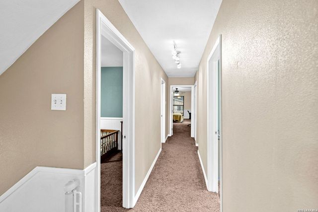 14307 Oak Shadows Dr, San Antonio, TX 78232