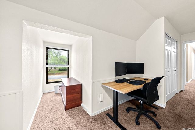 14307 Oak Shadows Dr, San Antonio, TX 78232