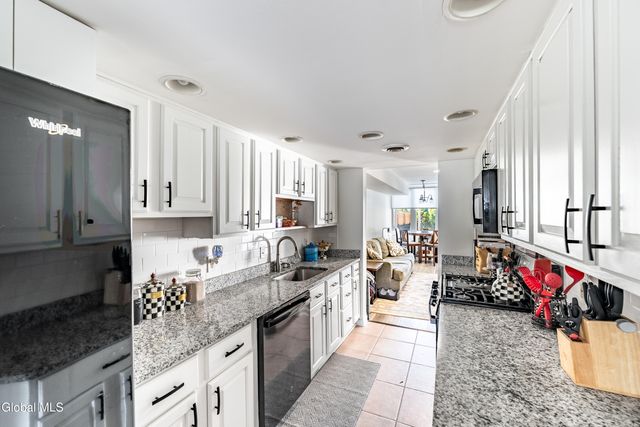45C White Farms Road, Saratoga Springs, NY 12866
