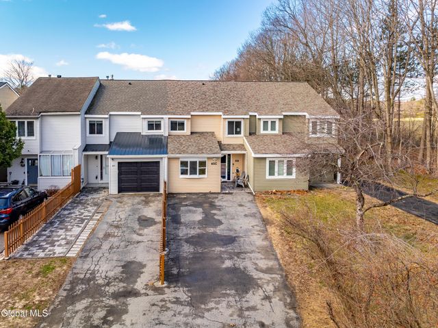 45C White Farms Road, Saratoga Springs, NY 12866