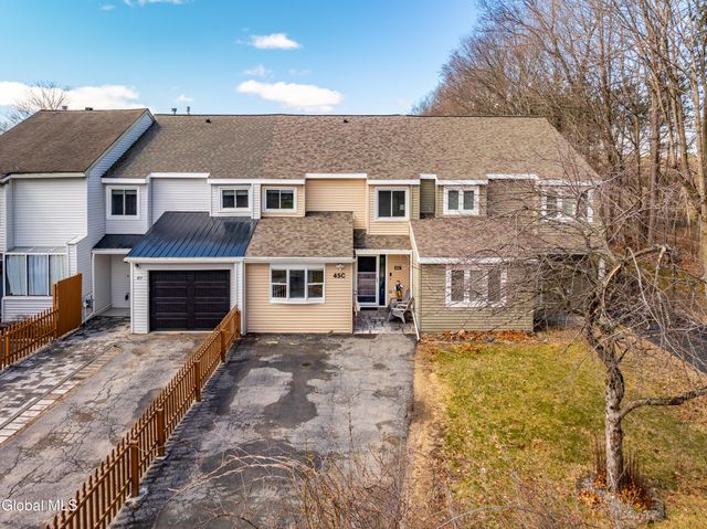 45C White Farms Road, Saratoga Springs, NY 12866