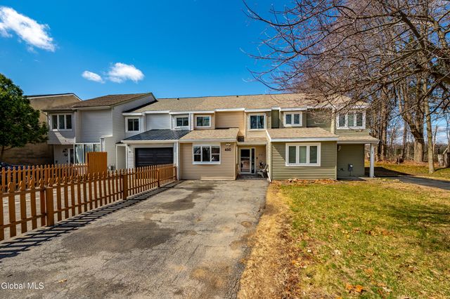 45C White Farms Road, Saratoga Springs, NY 12866
