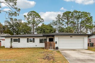 7815 OLD KINGS Road S, Jacksonville, FL 32217