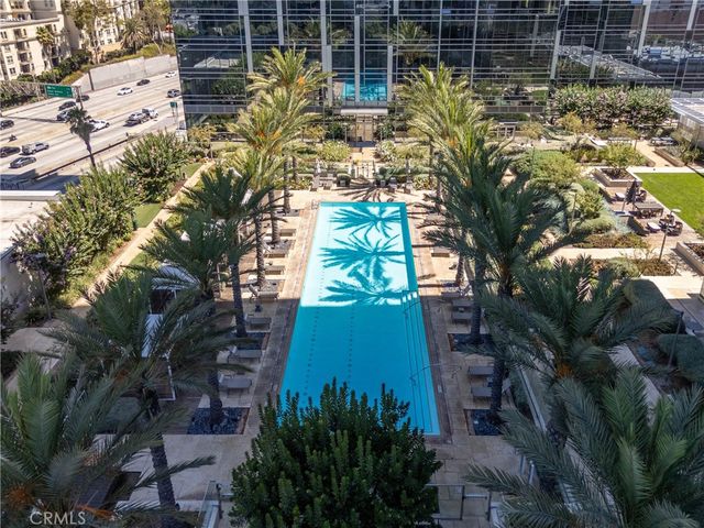 877 Francisco Street 819, Los Angeles, CA 90017