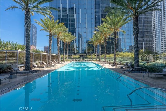 877 Francisco Street 819, Los Angeles, CA 90017
