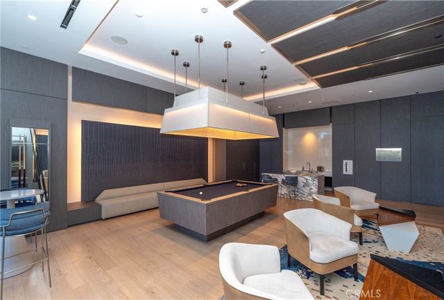 877 Francisco Street 819, Los Angeles, CA 90017