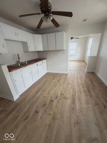 726 S Norfolk Street, Indianapolis, IN 46241
