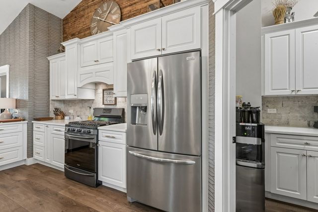25831 S 104th Avenue, Monee, IL 60449