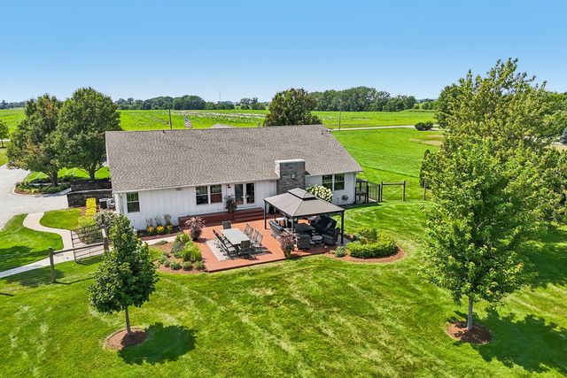 25831 S 104th Avenue, Monee, IL 60449