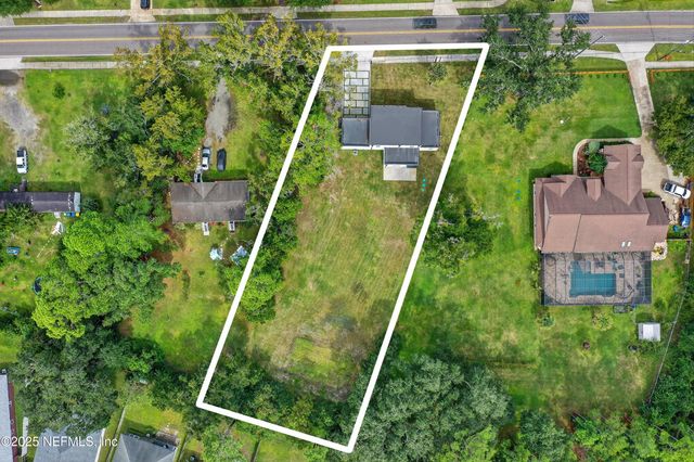 3868 CEDAR POINT Road, Jacksonville, FL 32226