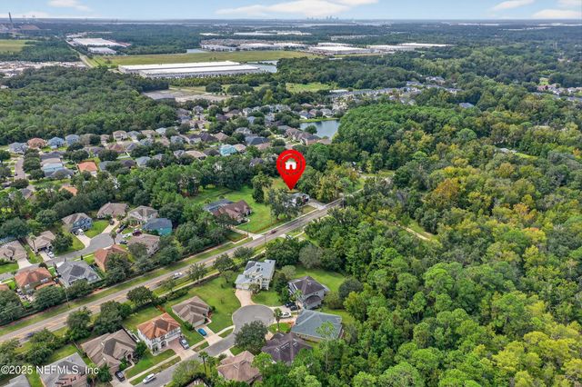 3868 CEDAR POINT Road, Jacksonville, FL 32226
