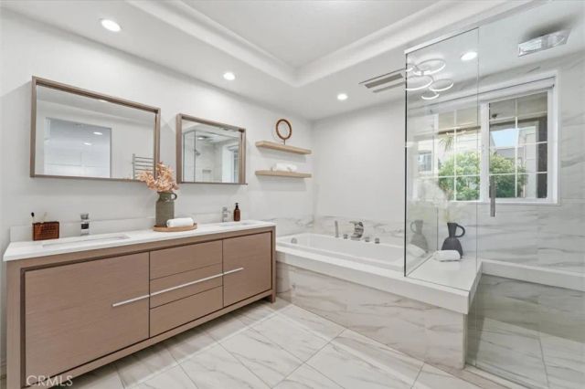 13173 Pacific Promenade 203, Playa Vista, CA 90094