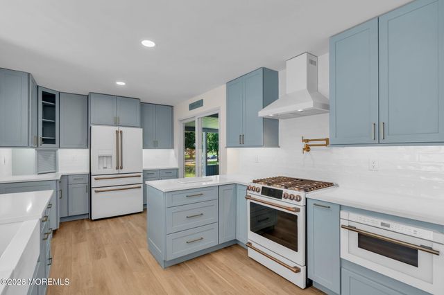 647 Colts Neck Road, Freehold, NJ 07728