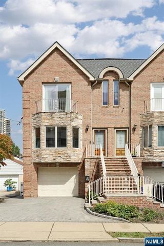 27 Lawton Avenue C0027, Cliffside Park, NJ 07010