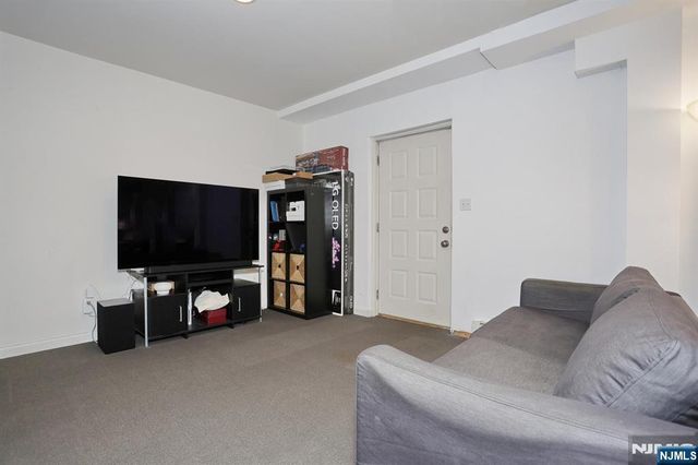 27 Lawton Avenue C0027, Cliffside Park, NJ 07010