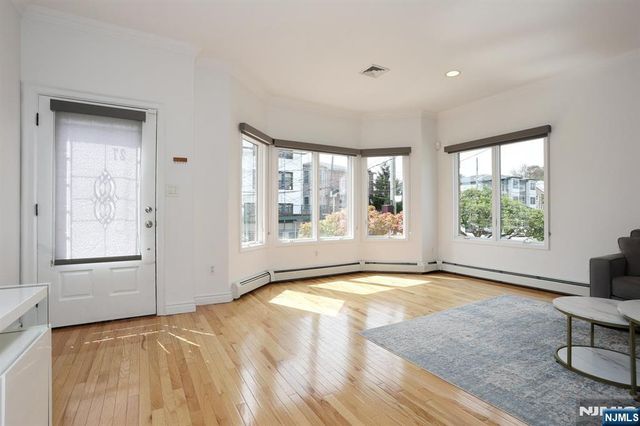 27 Lawton Avenue C0027, Cliffside Park, NJ 07010