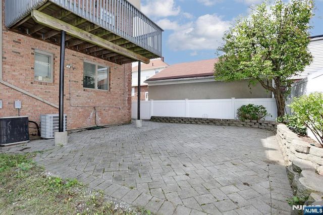 27 Lawton Avenue C0027, Cliffside Park, NJ 07010
