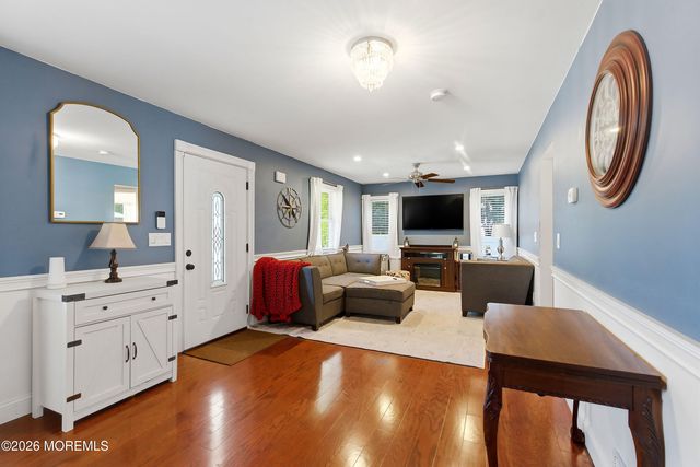 26 Schiverea Avenue, Freehold, NJ 07728