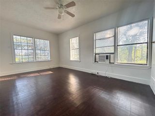 3312 Oak Springs DR A, Austin, TX 78721