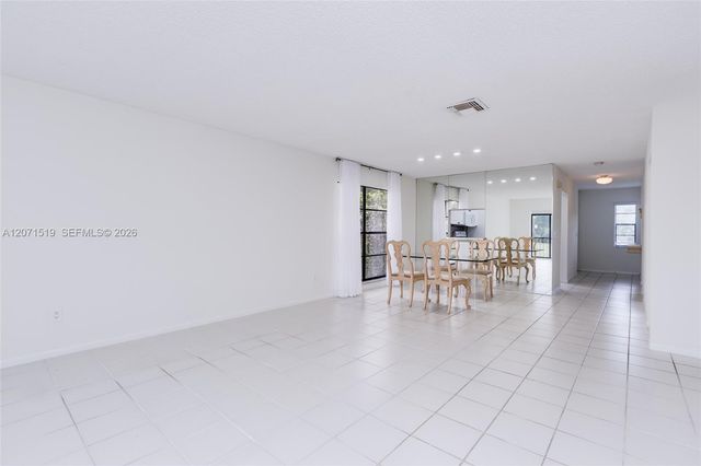 21529 Cypress Hammock Drive 35J, Boca Raton, FL 33428