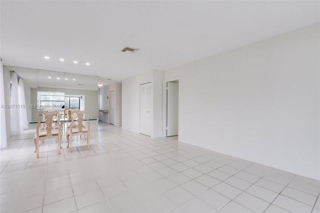 21529 Cypress Hammock Drive 35J, Boca Raton, FL 33428