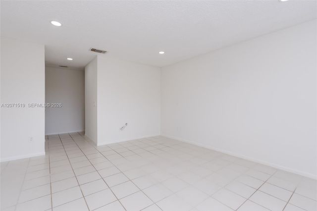 21529 Cypress Hammock Drive 35J, Boca Raton, FL 33428