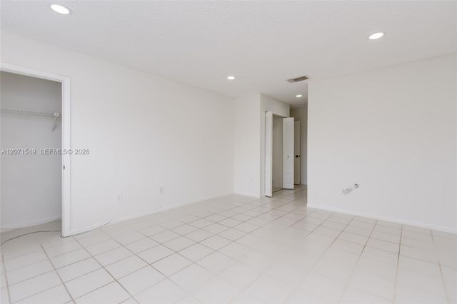 21529 Cypress Hammock Drive 35J, Boca Raton, FL 33428