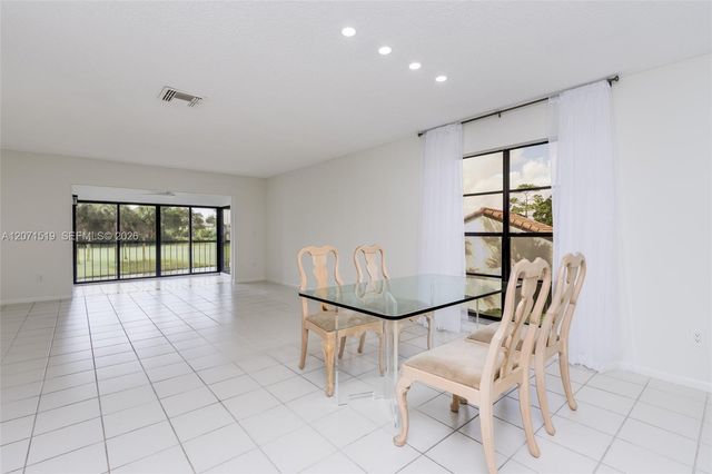 21529 Cypress Hammock Drive 35J, Boca Raton, FL 33428