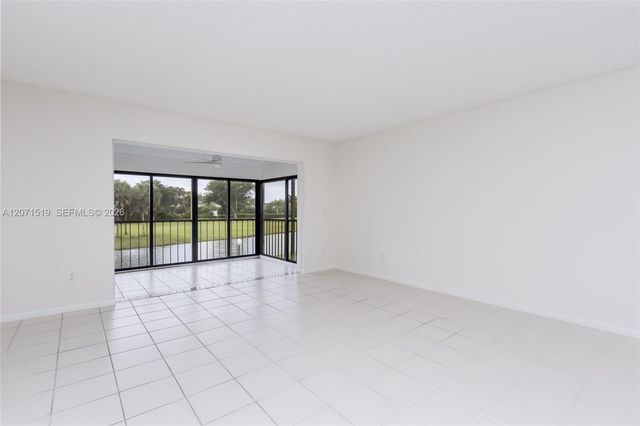 21529 Cypress Hammock Drive 35J, Boca Raton, FL 33428