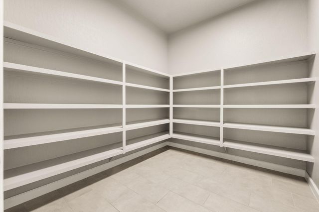 2421 Lynn Road SE, Rio Rancho, NM 87124