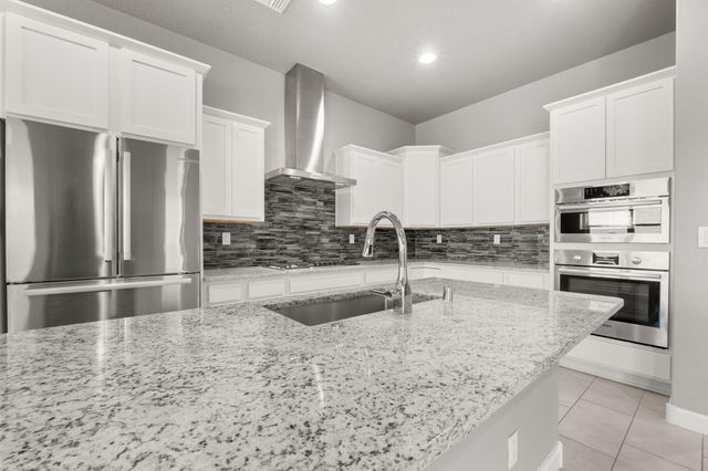 2421 Lynn Road SE, Rio Rancho, NM 87124