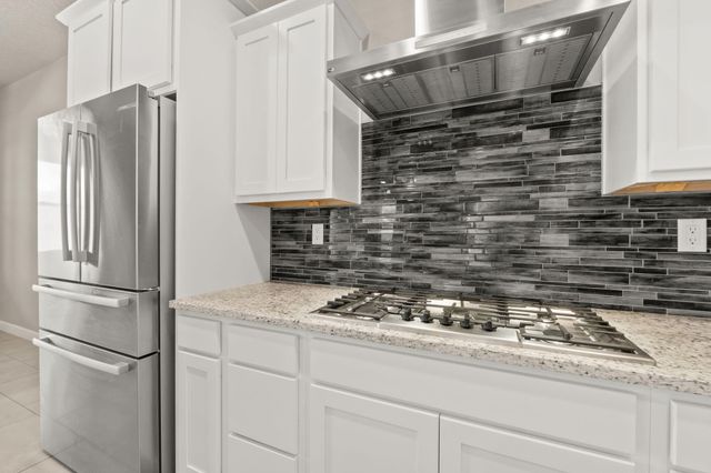 2421 Lynn Road SE, Rio Rancho, NM 87124