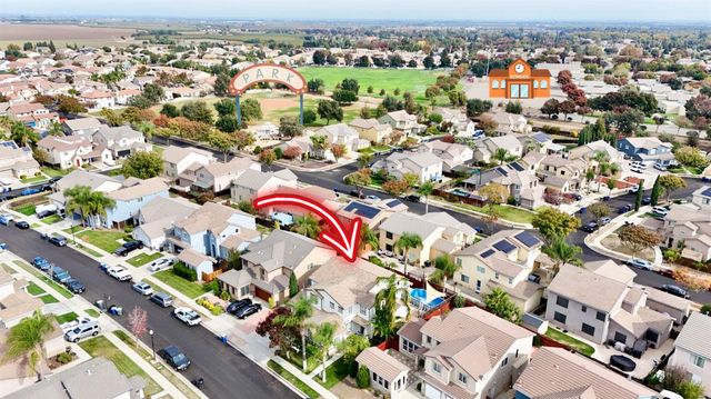 432 Meadow Creek Dr, Patterson, CA 95363