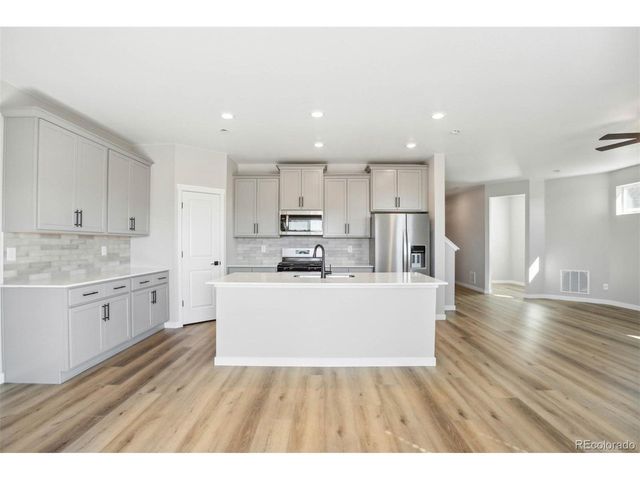 17843 E 94th Pl, Commerce City, CO 80022