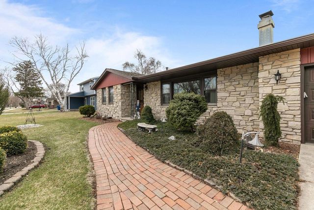 1859 NORTHPOINT STREET, Oshkosh, WI 54901