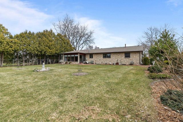 1859 NORTHPOINT STREET, Oshkosh, WI 54901