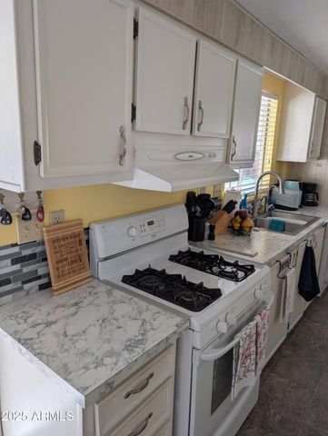 11425 E UNIVERSITY Drive 75, Apache Junction, AZ 85120