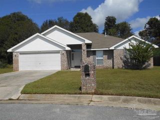 6718 Fort Deposit Dr, Pensacola, FL 32526