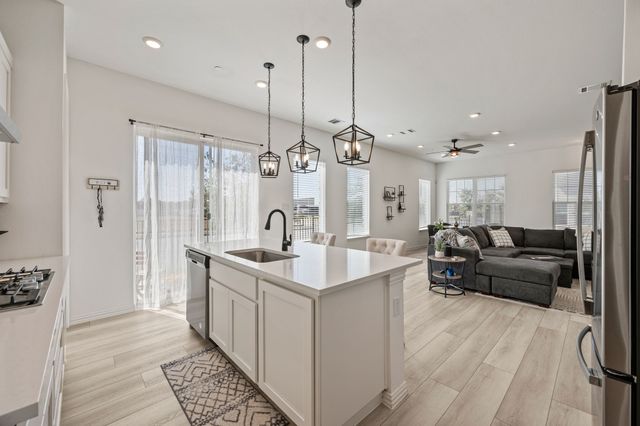 6201 Queens Path, North Richland Hills, TX 76180