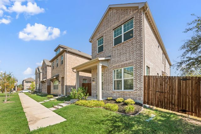6201 Queens Path, North Richland Hills, TX 76180