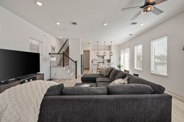 6201 Queens Path, North Richland Hills, TX 76180