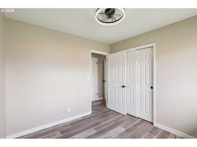 18021 Se MILL Ct, Portland, OR 97233