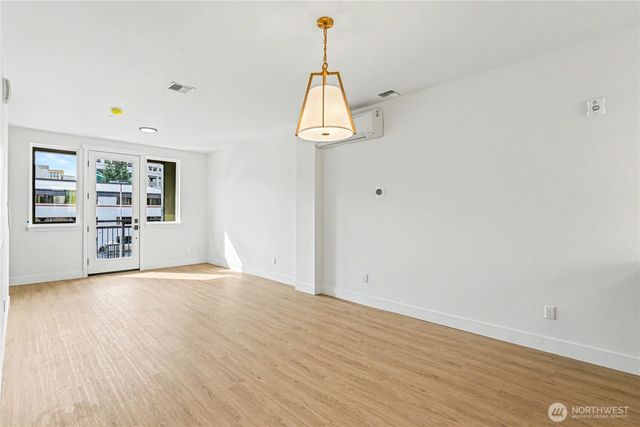 518 13th Avenue SE, Olympia, WA 98501