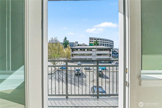 518 13th Avenue SE, Olympia, WA 98501