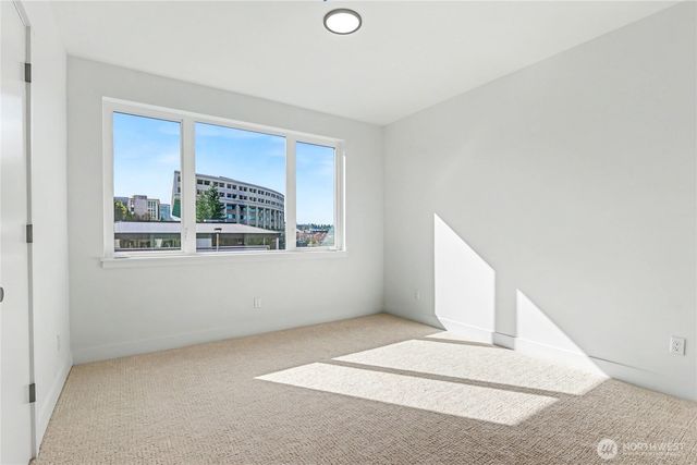 518 13th Avenue SE, Olympia, WA 98501