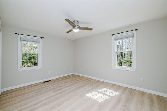 145 Shag Bark Rd, Taunton, MA 02780