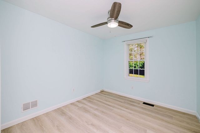 145 Shag Bark Rd, Taunton, MA 02780