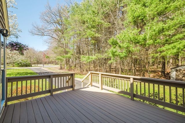 145 Shag Bark Rd, Taunton, MA 02780