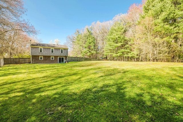 145 Shag Bark Rd, Taunton, MA 02780